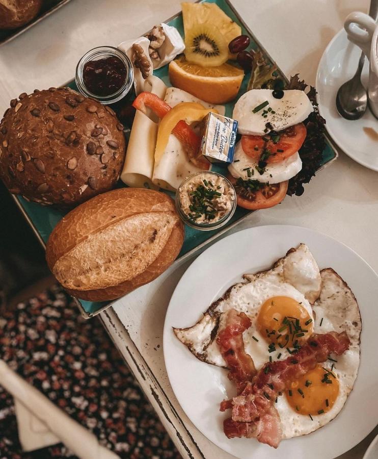 Apartamento Cafe Einzigartig Rothenburg ob der Tauber Exterior foto